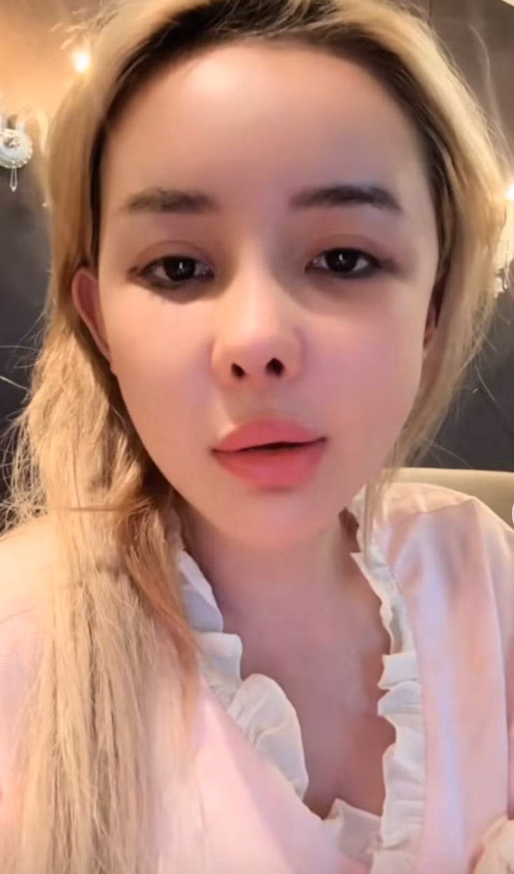 Diện mạo sau những lần sửa mũi của nữ DJ khiến netizen xôn xao bàn tán. Ảnh chụp màn hình