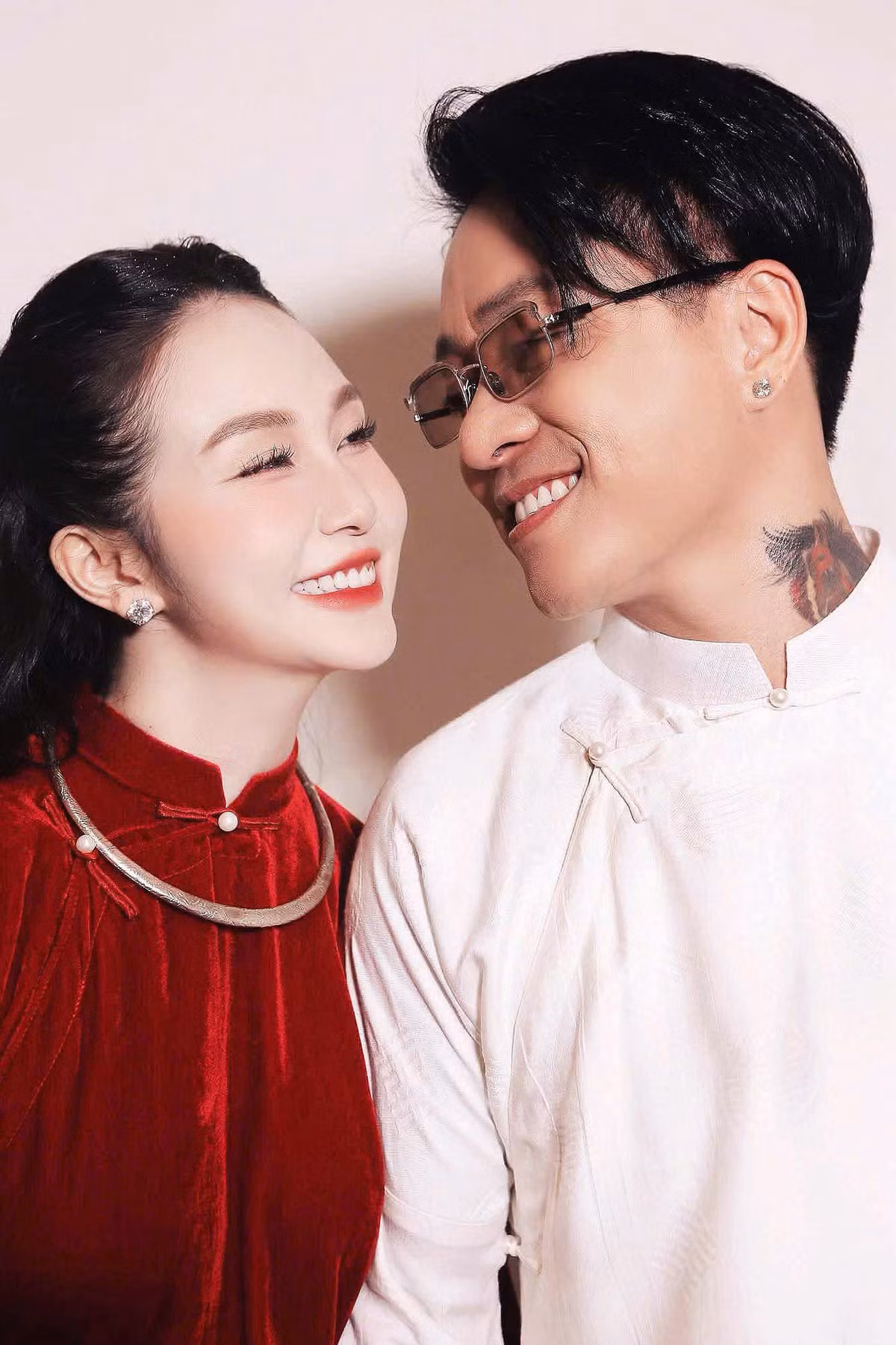 Vo Tuan Hung xinh dep, goi cam kho roi mat