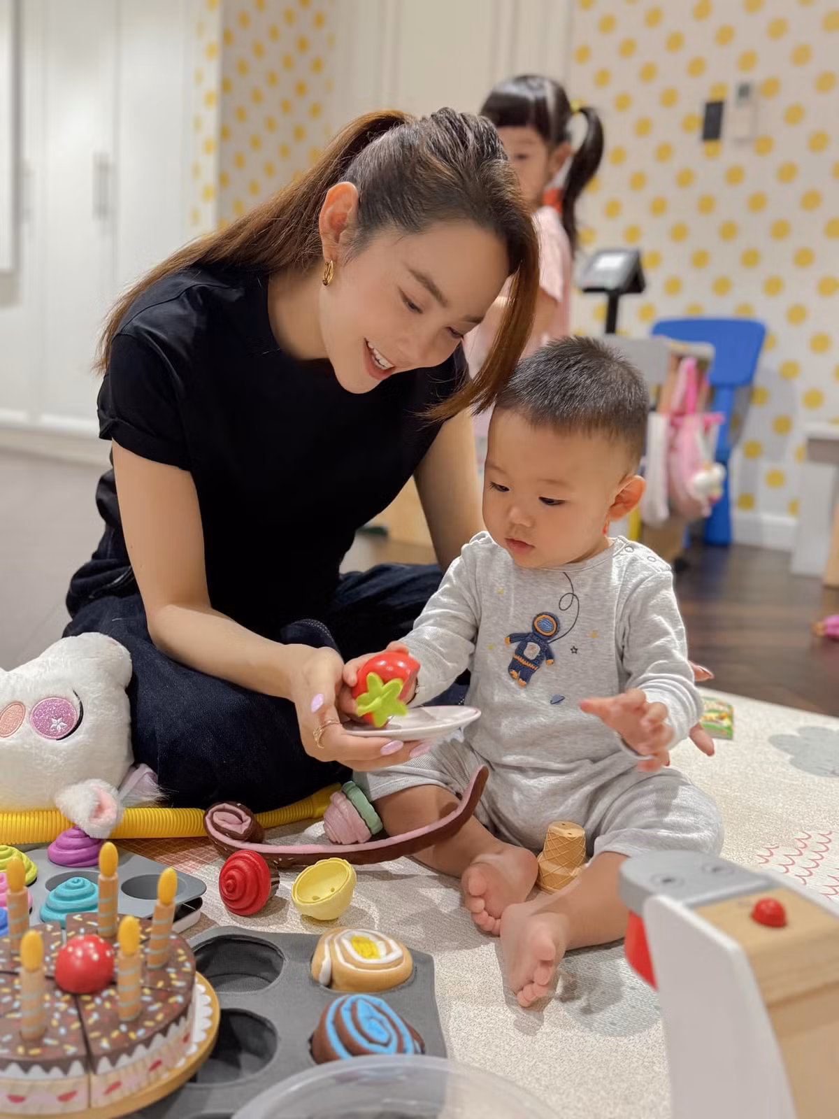 Minh Hằng ngày càng thành công cả trong lĩnh vực âm nhạc lẫn điện ảnh. Ảnh: FB Minh Hằng