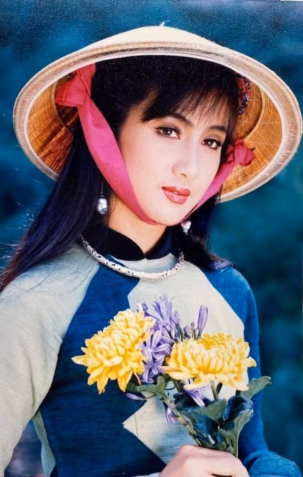 Làn da trắng sứ không tì vết của Hiền Mai càng làm nổi bật những đường nét hài hòa trên khuôn mặt. Ảnh: FB Hiền Mai