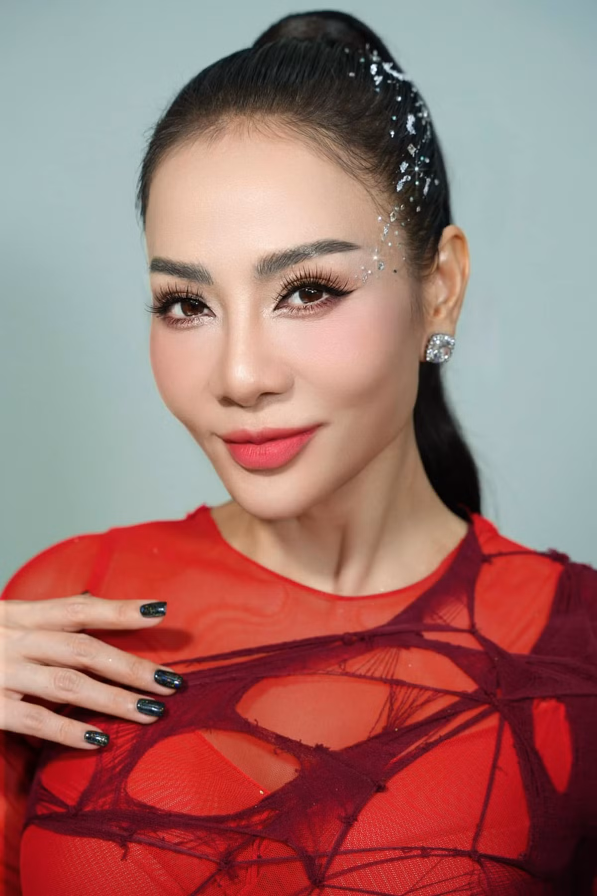 Từ khi lấy chồng, Thu Minh nhiều lần khiến khán giả trầm trồ khi diện cả "cây hàng hiệu" tham dự các sự kiện. Ảnh: FB Thu Minh Vu