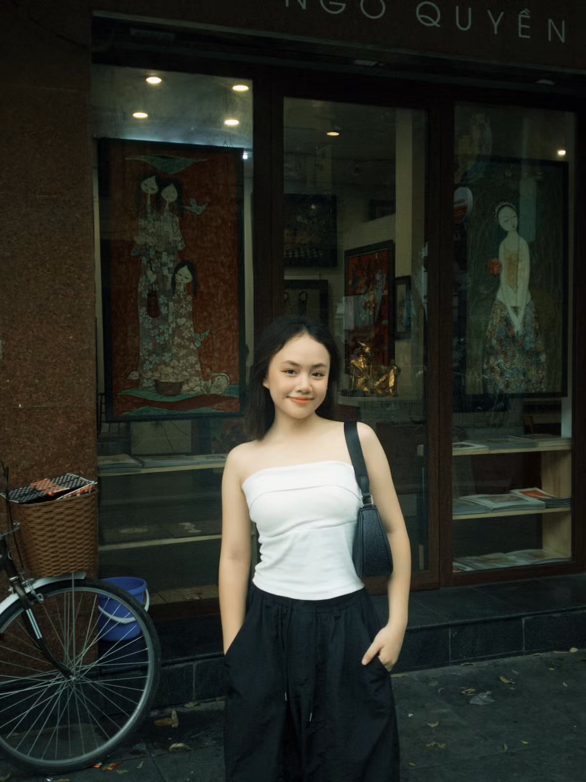 Sau thành công của vai diễn này, nữ diễn viên nhí Hồng Nhung tiếp tục theo đuổi con đường nghệ thuật, ngày càng khẳng định được tài năng của mình. Ảnh: FB Hồng Nhung
