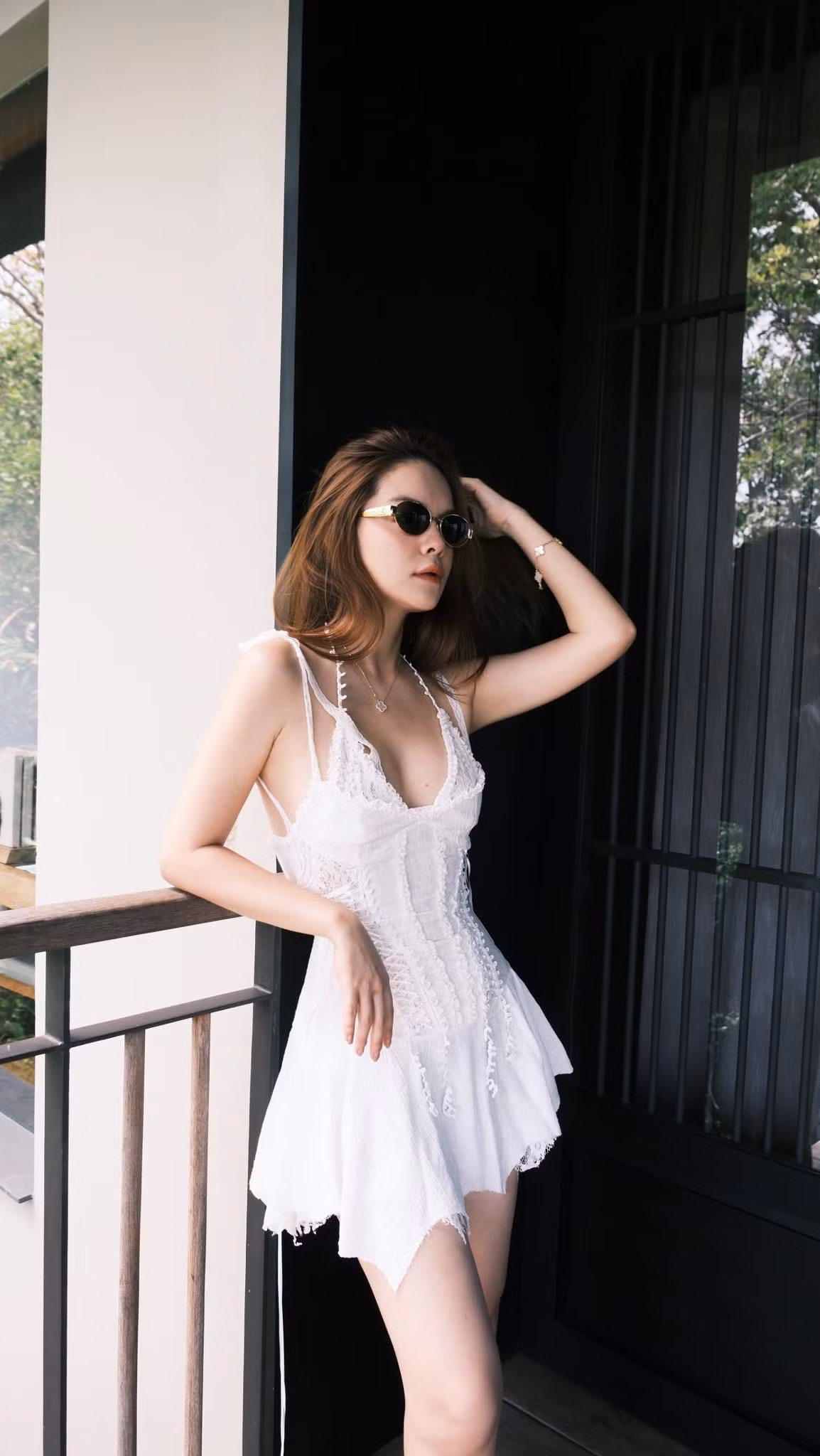 Ca sĩ Phạm Quỳnh Anh đặt chân đến khu nghỉ dưỡng sang chảnh mà cô ví như: "Bức tranh tuyệt tác của Việt Nam". Ảnh: FB Phạm Quỳnh Anh