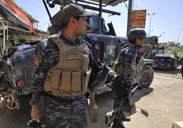 Theo Iraqi News, ngày 19/4, các lực lượng an ninh Iraq đã giành lại quyền kiểm soát 30% diện tích Thành cổ Mosul sau cuộc bao vây kéo dài nhiều tuần qua xung quanh khu vực chiến lược trong thành phố này. Ảnh: FNA.