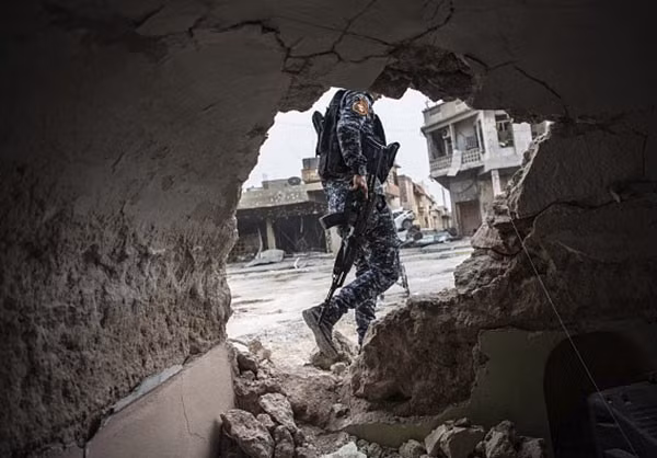 Thiếu tướng Najm al-Jubouri cho hay, quân đội Iraq đã kiểm soát 90% “trục phía Tây” và đang tiếp tục tiến vào trung tâm Mosul. Ảnh: FNA.