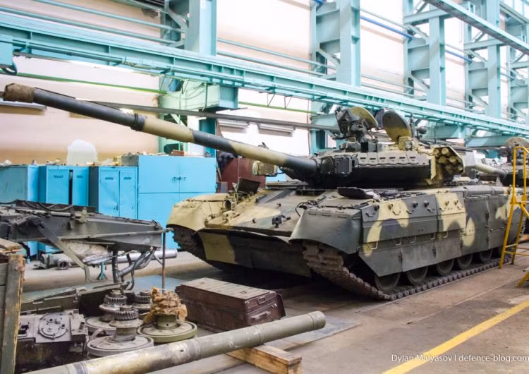 Theo đó, Bộ Quốc phòng Ukraine đã quyết định sẽ gửi các xe tăng T-84 bản cải tiến tới tham gia cuộc đấu xe tăng thường niên do NATO tổ chức mang tên Strong Europe Tank Challenge 2018. Nguồn ảnh: Defence.
