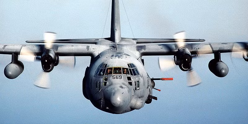 Tiếp theo đó là một pháo 40 mm loại pháo phòng không L-60 Bofors với tốc độ bắn 100 phát/phút với cơ số 256 viên đạn. Nguồn ảnh: BI.