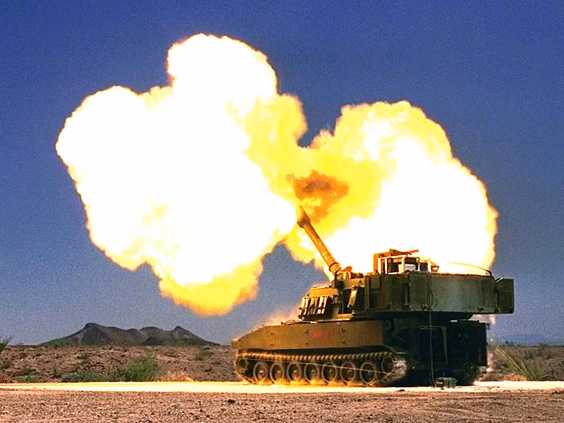 Tới thời điểm hiện tại, các phiên bản M109A2, A3 và A4 đã hoàn toàn bị ngưng sử dụng, các phiên bản còn lại, kể cả phiên bản M109 đầu tiên hiện giờ vẫn còn được tiếp tục sử dụng. Nguồn ảnh: Wiki.