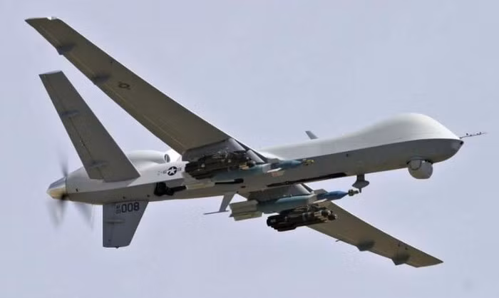 New Delhi sau đó thay đổi ý định và quyết định mua các phiên bản vũ trang của dòng Reaper để trang bị cho cả ba quân chủng.