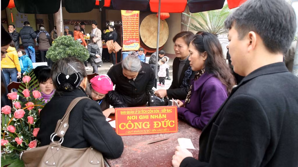 Khuyen khich cong duc bang hinh thuc chuyen khoan, phuong thuc dien tu