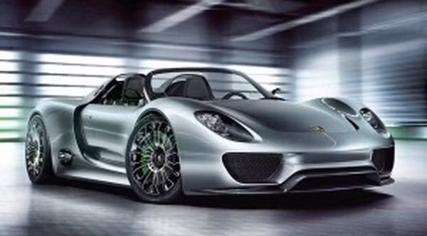 5. International Motor Show Germany: Triển lãm được tài trợ bởi IAA, diễn ra từ 17-27 tháng 9 năm nay và sẽ quy tụ tất cả những mẫu xe mới nhất của các hãng xe Đức.