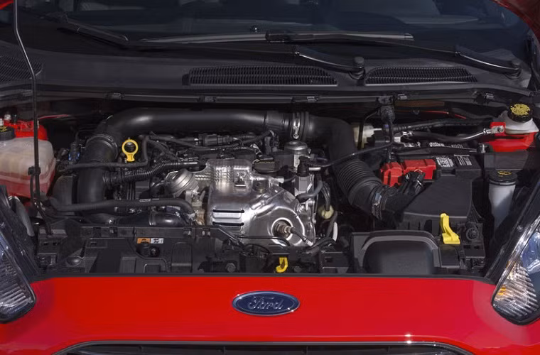 Động cơ 3 xi-lanh, tăng áp, DOHC, dung tích 1.0 lít của Ford Fiesta
