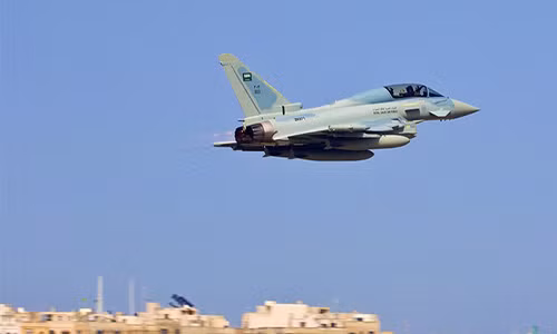 Các cuộc không kích gần đây của liên quân Ả-rập nhằm vào quân nổi dậy Houthi được cho là đã khiến hàng chục dân thường thương vong ở Yemen. Ảnh: AMN.