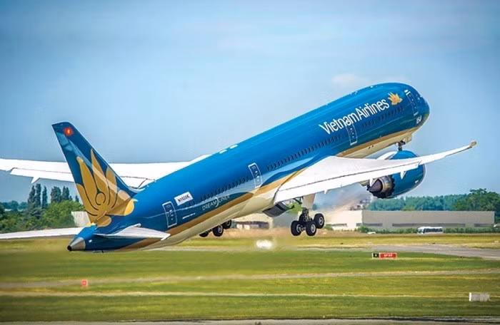 Dich SARS-CoV-2 bung phat manh, Vietnam Airlines bay Han Quoc se quay lai ngay, khong nhap canh
