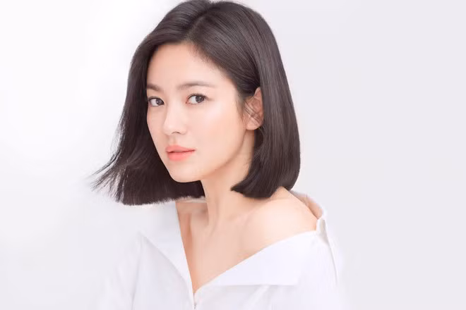 Tuy nhiên, nhiều người bày tỏ thích vẻ đẹp tự nhiên trước kia của nữ diễn viên hơn. Ảnh: Internet.