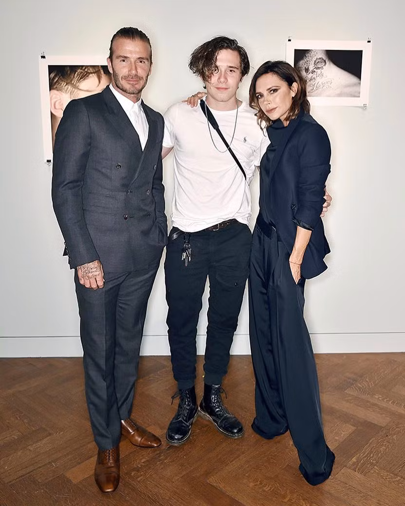 Nhiều khán giả mong muốn Brooklyn Beckham quay lại hình ảnh bảnh bao trước đây.