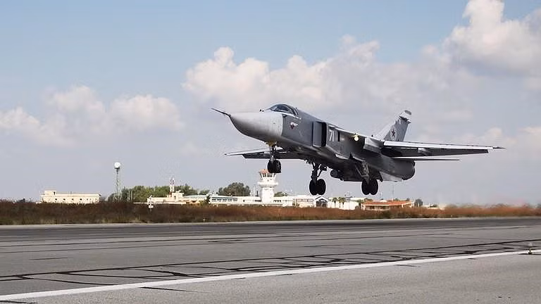 Can cu Nga o Syria hung 36 qua roc ket