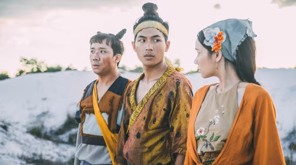 Duc Thinh giai thich viec dua nhan vat cuong buc dong tinh vao 