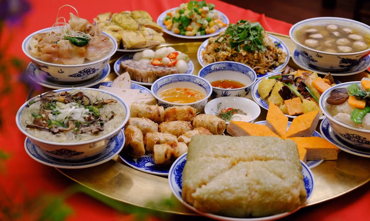 Chuẩn bị mâm cỗ cúng Rằm tháng Giêng đầy đủ và chuẩn nhất Chuan bi mam co cung Ram thang Gieng day du va chuan nhat