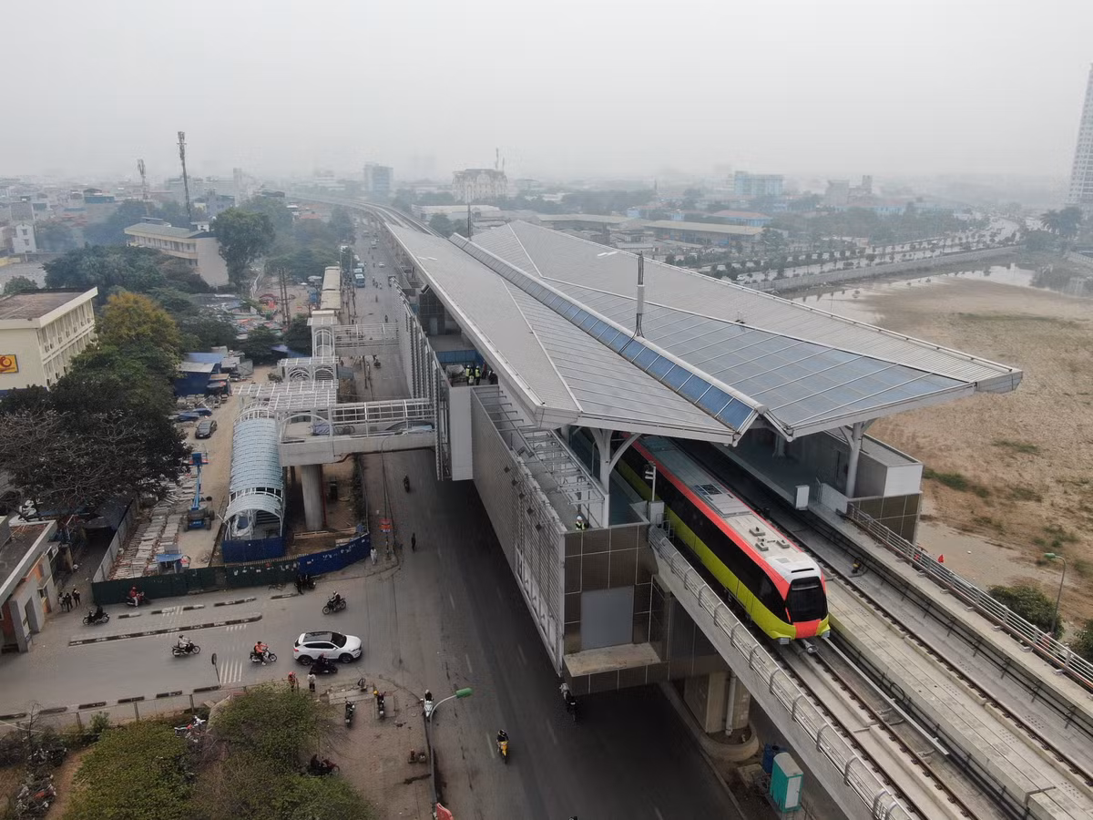Theo MRB, sau khi kết thúc trưng bày, đoàn tàu sẽ được vận hành thử liên động. Quãng đường vận hành thử khoảng hơn 5km, từ Depot đến trước nhà ga S5.