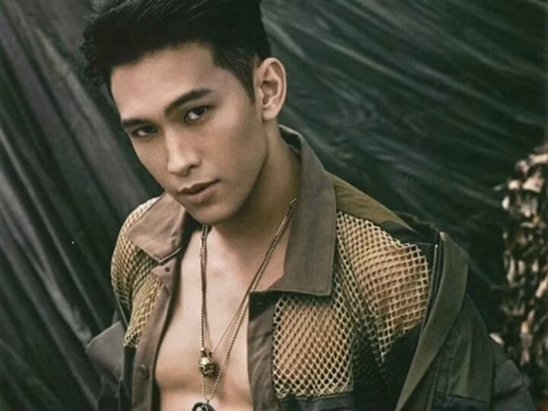 Philip sinh năm 1994, sở hữu chiều cao 1m79, nặng 65 kg. Anh có quê gốc Thái Lan nhưng sinh ra và lớn lên ở Thụy Điển. Ảnh: Zing