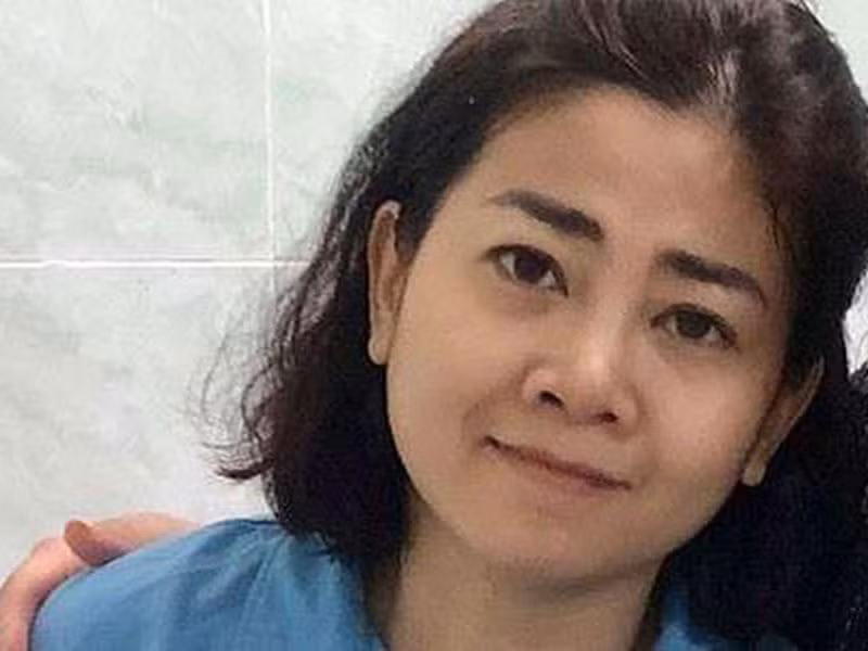Hanh trinh chong choi ung thu cua dien vien Mai Phuong truoc khi qua doi