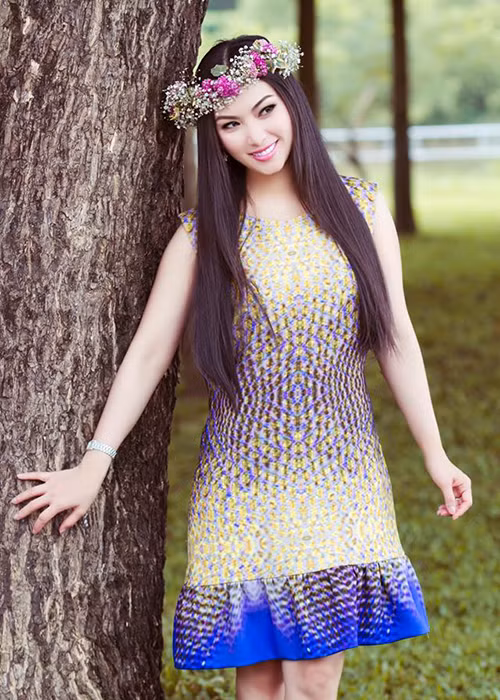 Ngoài tổ ấm hạnh phúc, em gái của Cẩm Ly hiện tại còn sở hữu nhan sắc không tuổi.