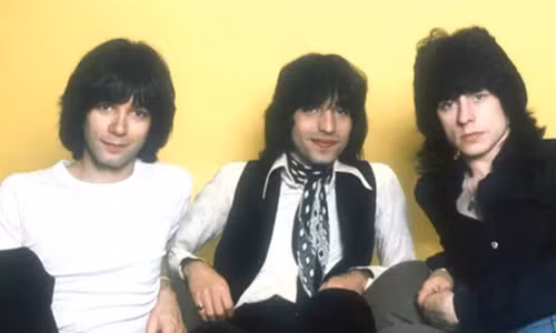 Ông đã viết bài hát cho nhiều nghệ sĩ như: Lou Rawls, Rick Derringer, Freddie Scott, Joan Jett, Britney Spears, Runner, 5ive. Ảnh: Ngôi sao
