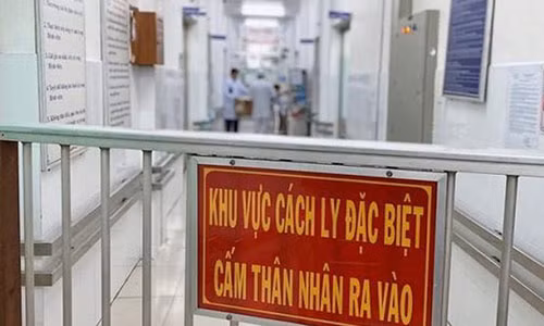 Việt Nam còn 81 ca nghi nhiễm Covid-19, giám sát hơn 6.000 người Viet Nam con 81 ca nghi nhiem Covid-19, giam sat hon 6.000 nguoi