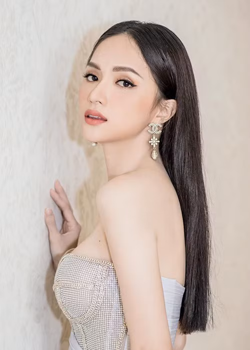 Hương Giang cho biết, cô làm việc thật công tâm để tìm ra người xứng đáng nhất với chiếc vương miện danh giá lần này.