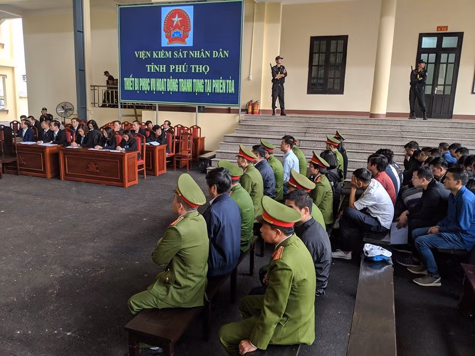 Vi sao ong Phan Van Vinh bi de nghi cach ly khoi xa hoi?-Hinh-3