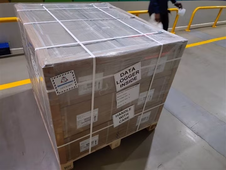 Dưới sự hướng dẫn của Bộ Y tế, Tập đoàn Vingroup đã đàm phán thành công đơn hàng đặc biệt - 500.000 lọ Remdesivir do Công ty dược phẩm Cipla, Ấn Độ sản xuất, dưới sự cho phép Gilead Sciences, Hoa Kỳ.