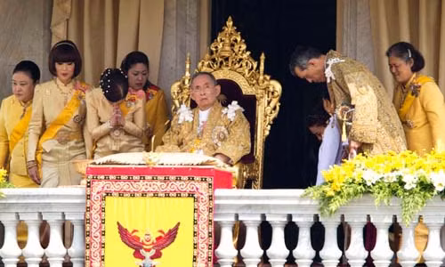 Tang le hoang gia Thai Lan dien ra the nao?