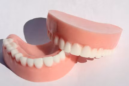 Vào giữa thế kỷ 19, răng giả được lấy từ những người lính đã chết.