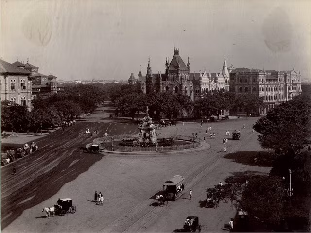 Thành phố Bombay ở Ấn Độ năm 1880 nổi bật với những công trình kiến trúc cổ tuyệt đẹp khi nhìn từ trên cao.