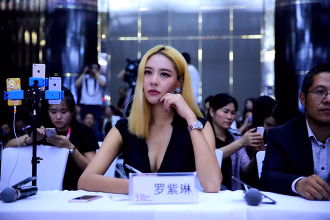 Hình ảnh mới tàn tạ của người đẹp một thời.