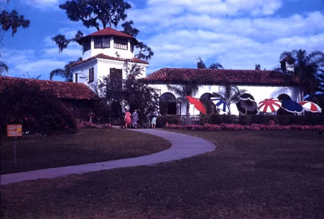 Cuộc sống bình yên của người dân ở Florida.