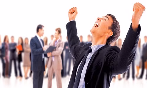 Kế đến, các chuyên gia sử dụng điện não đồ (EEG) để ghi tín hiệu điện của bộ não ở những người tham gia thí nghiệm có sự thay đổi nhanh hay chậm so với mỗi nhiệm vụ như thế nào.