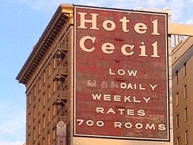 Đến năm 1968, Goldie Osgood qua đời một cách bí ẩn trong căn phòng thuê ở tầng 7 của khách sạn Cecil. Nạn nhân bị đâm, bóp cổ và cưỡng bức trước khi mất mạng. Cảnh sát đã tiến hành điều tra nhưng cho đến nay người ta vẫn chưa tìm ra danh tính kẻ thủ ác.
