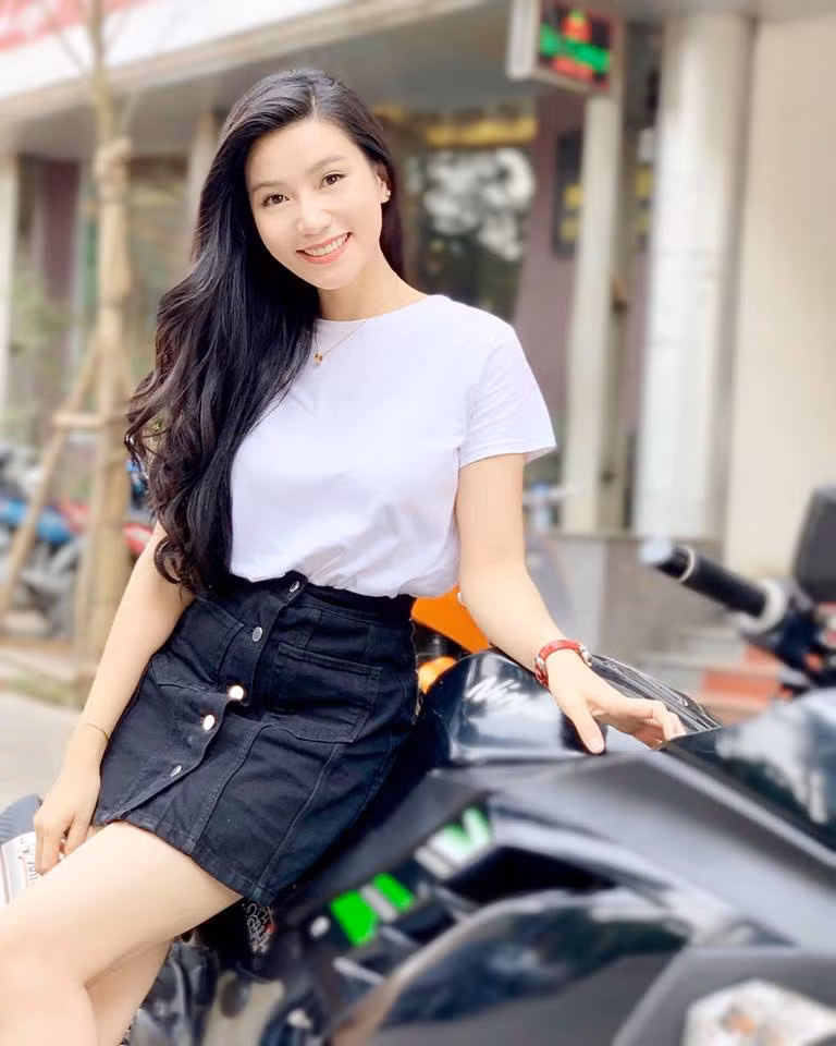 Có một gia đình hạnh phúc và được làm những điều mình thích đó là lý do nữ diễn viên "Hoa hồng trên ngực trái" luôn trẻ trung, tràn đầy sức sống.