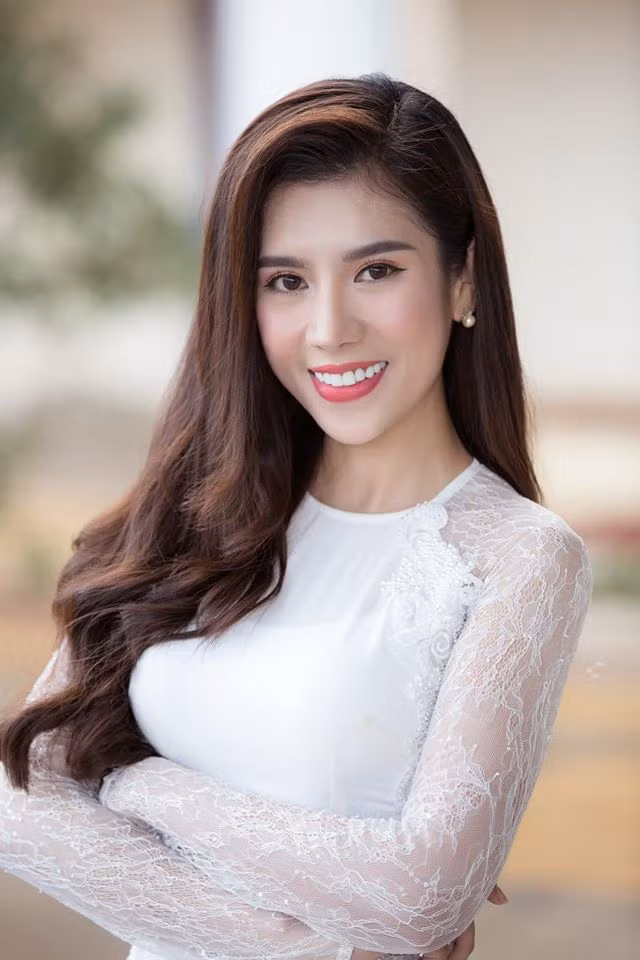 Sự cố lần này cũng là bài học cho người đẹp phải cẩn trọng hơn khi xuất hiện trước công chúng.