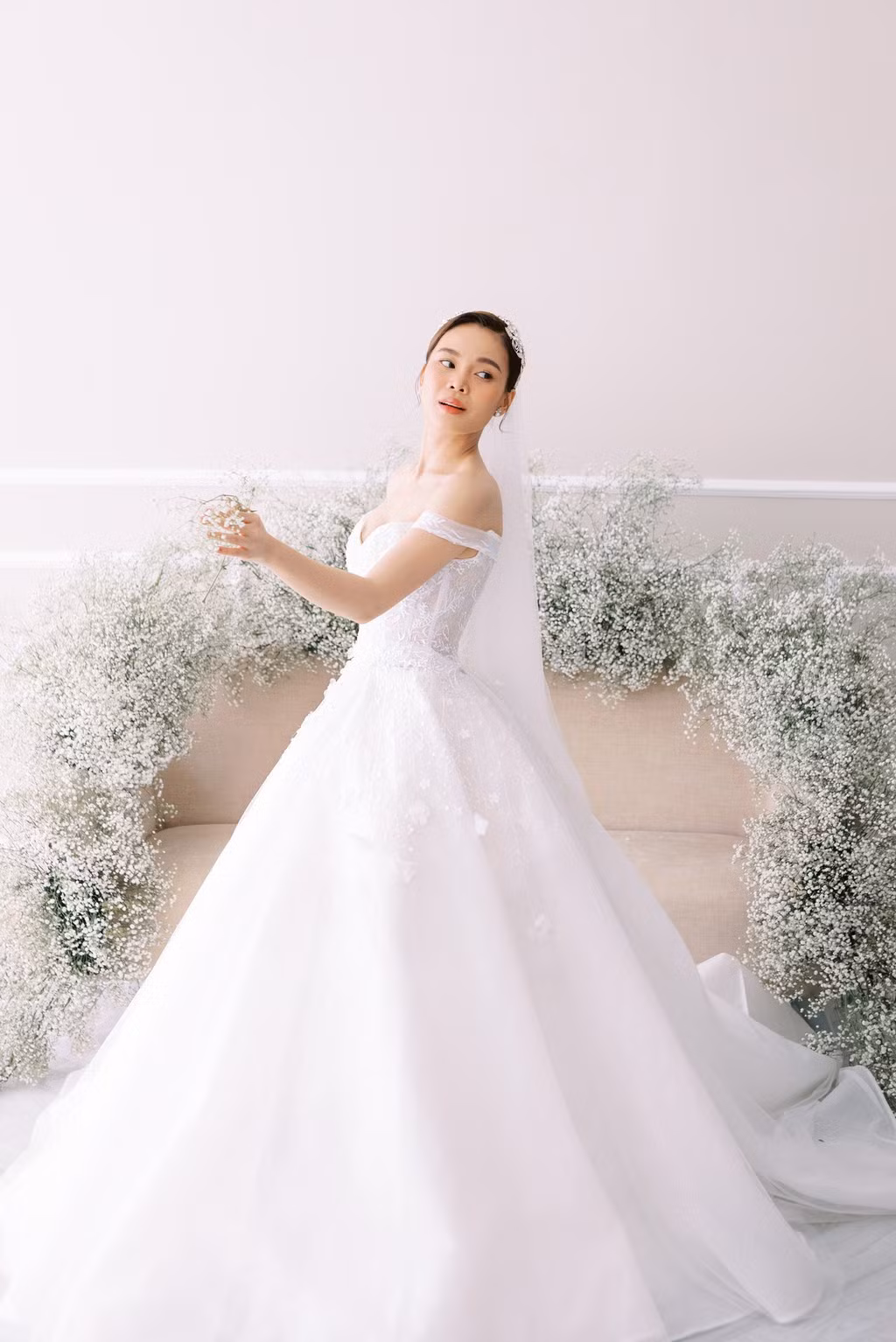 Cặp đôi trải qua 2 năm gắn bó trước khi quyết định về chung một nhà.