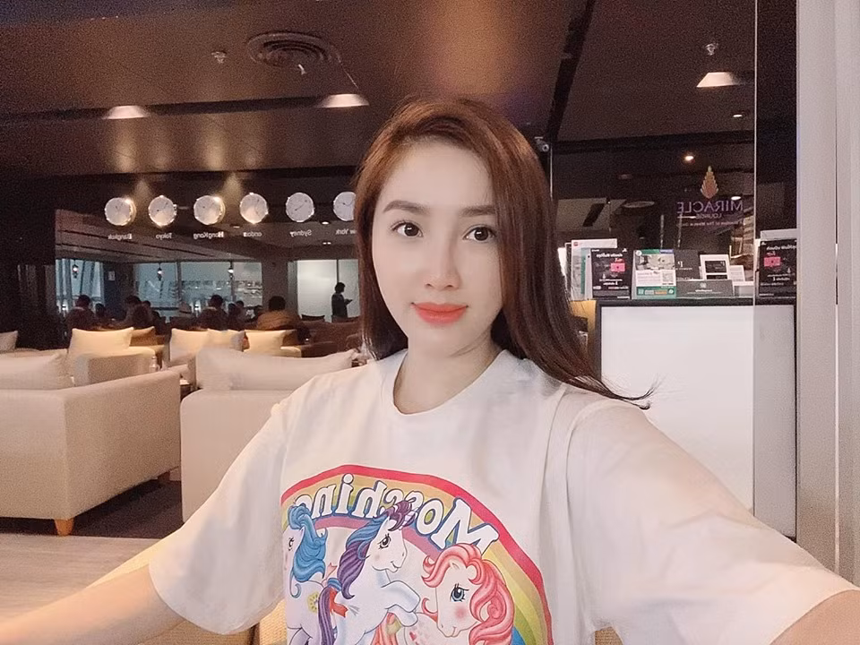 Bảo Thy tiết lộ cô không yêu nhiều, từ trước đến nay chỉ yêu duy nhất một người.
