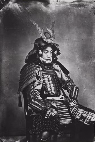 Các Samurai không phải là các chiến binh đánh thuê mà là thuộc hạ của các lãnh chúa, tuân theo giá trị luân lý được gọi là tư tưởng võ sĩ đạo (Bushido).
