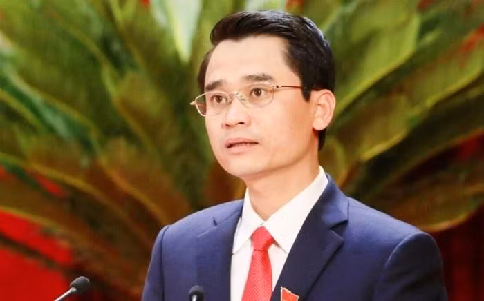 Cựu phó chủ tịch tỉnh Quảng Ninh hầu tòa vụ kit test Việt Á Cuu pho chu tich tinh Quang Ninh hau toa vu kit test Viet A