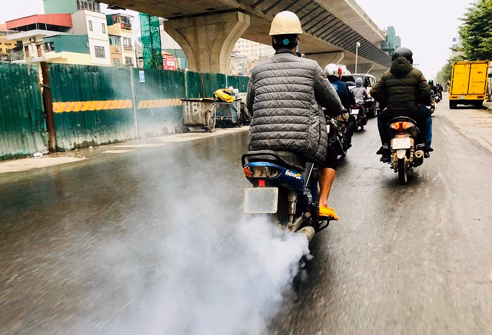 “Luat hoa” kiem dinh khi thai xe may: Buoc di can thiet