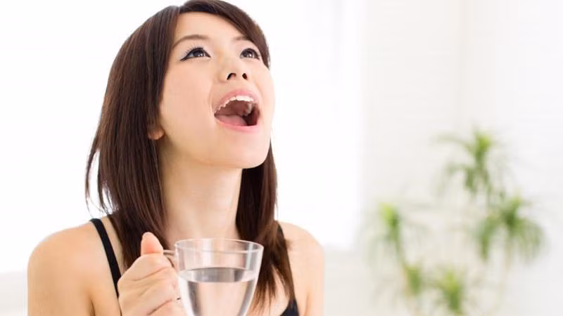 Nếu như do các bệnh khác, cần phối hợp với bác sĩ để điều trị kết hợp với giữ gìn vệ sinh răng miệng. Có thể dùng nước súc miệng, kẹo thơm miệng để hạn chế mùi hôi khó ngửi.
