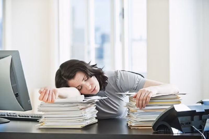 Khi tình trạng thiếu oxy xảy ra bên cạnh khối u, tế bào ung thư sẽ kích thích mạch máu, gọi là yếu tố tăng sinh, khi mạch máu phát triển từ bên dưới, tế bào ung thư sẽ phát triển nhanh hơn.