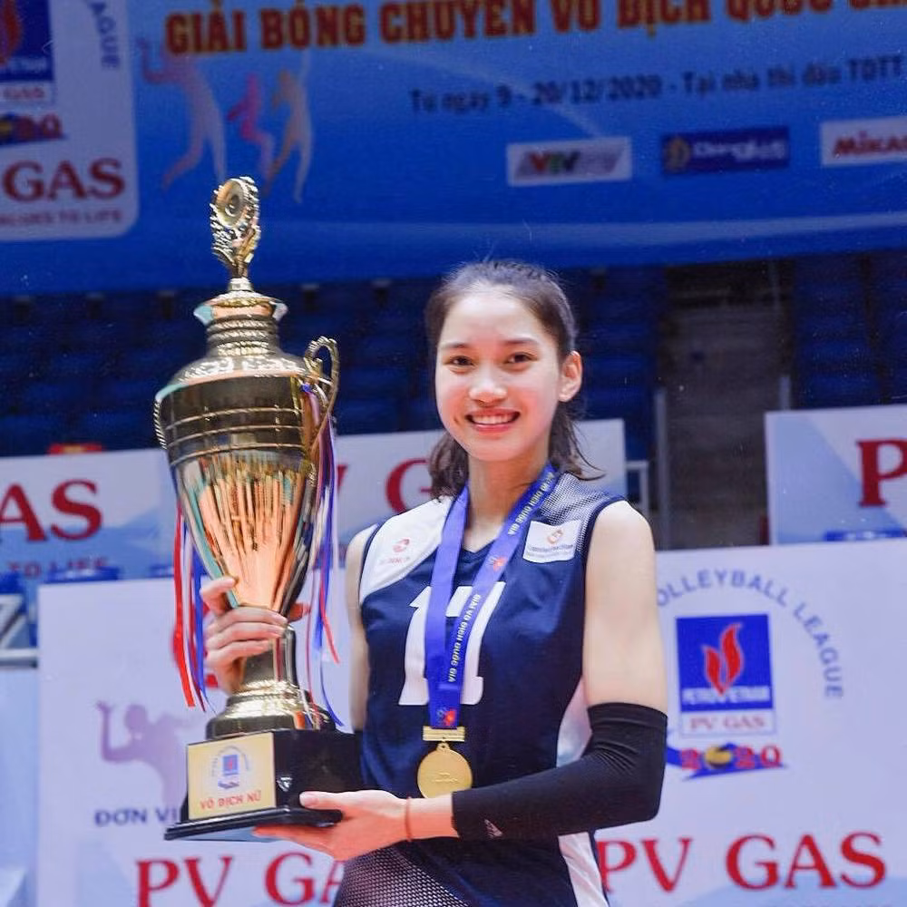 Năm nay, ngoài Trần Việt Hương, Nguyễn Thanh Hương... thì Nguyễn Thị Phương cũng là hot girl bóng chuyền được nhiều khán giả chú ý nhất.
