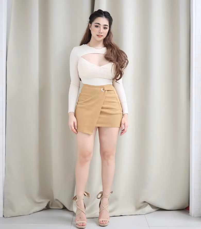 Mỗi hình ảnh trên trang cá nhân của cô đều nhận về lượng tương tác lớn.